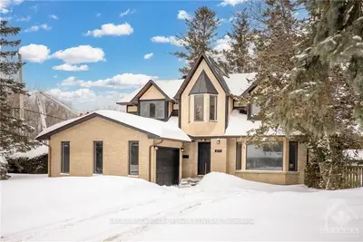 4771 MASSEY Lane, Beacon Hill North - South and Area, ON K1J 8W8