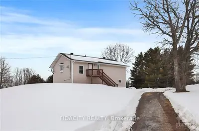 588 FRENCH LINE Road, Lanark Highlands, ON K0G 1K0