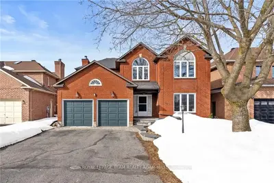 41 HYDE PARK Way, South of Baseline to Knoxdale, ON K2G 5R5