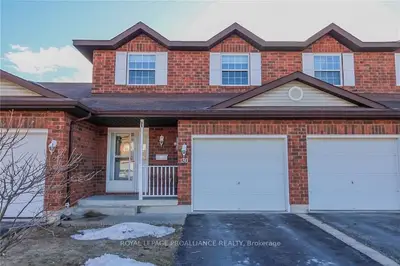 30 WILMOT YOUNG Place, Brockville, ON K6V 7H3