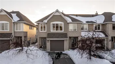522 ROCHEFORT Circle, Orleans - Cumberland and Area, ON K4A 0M8