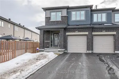 207 MOUNTAIN SORREL Way, Orleans - Cumberland and Area, ON K4A 3W4