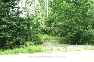 5165 LOGGERS Way, Carp - Dunrobin - Huntley - Fitzroy and Area, ON K0A 1X0