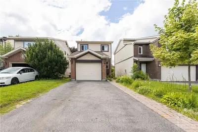 10 ROSEGARDEN Crescent, Hunt Club - South Keys and Area, ON K1T 3B2