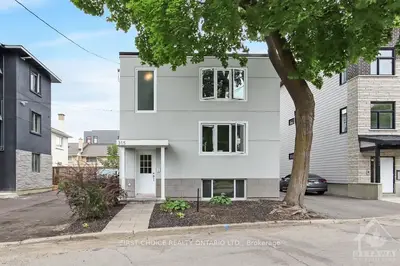 315 LAJOIE Street, Vanier and Kingsview Park, ON K1L 7H3