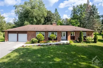 6495 BUNKER Road, Manotick - Kars - Rideau Twp and Area, ON K4M 1B3