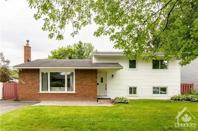 2120 MONSON Crescent, Beacon Hill North - South and Area, ON K1J 6A8