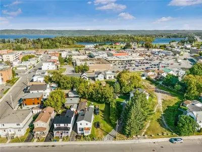 287 Higginson Street, Hawkesbury, On K6a 1g8