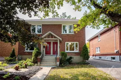 176 HURON Avenue N, Tunneys Pasture and Ottawa West, ON K1Y 0W4