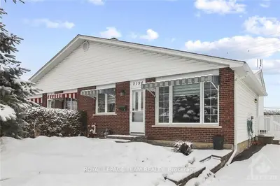 2194 BICKERTON Avenue, Beacon Hill North - South and Area, ON K1J 6Y3