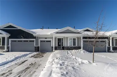 748 Coast Circle, Manotick - Kars - Rideau Twp And Area, On K4m 0n5
