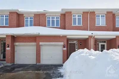 774 NAKINA Way, Blossom Park - Airport and Area, ON K1V 2J1