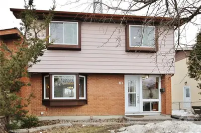 61 BENLEA Drive, Tanglewood - Grenfell Glen - Pineglen, ON K2G 4A3