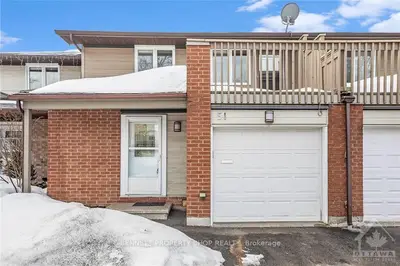 3205 UPLANDS Drive 51, Hunt Club - Windsor Park Village and Area, ON K1V 9T3