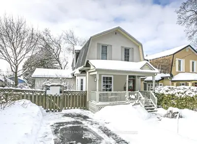 584 Melbourne Avenue, Carlingwood - Westboro and Area, ON K2A 1W8