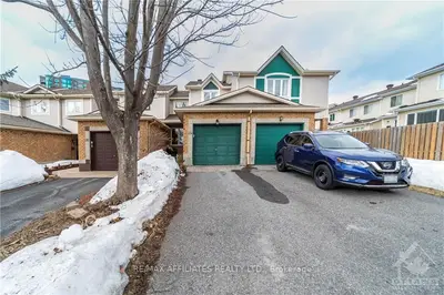 24 MALHOTRA Court, Hunt Club - Windsor Park Village and Area, ON K1V 1K1