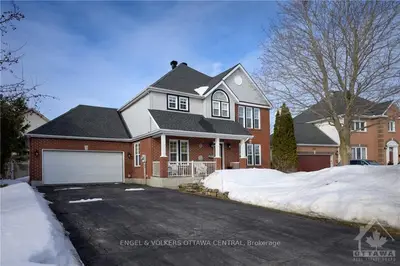 347 LIARD Street, Stittsville - Munster - Richmond, ON K2S 1J7