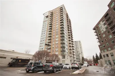 70 LANDRY Street 908, Vanier and Kingsview Park, ON K1L 0A8