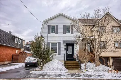 352 WINSTON Avenue, Carlingwood - Westboro and Area, ON K2A 1Y5