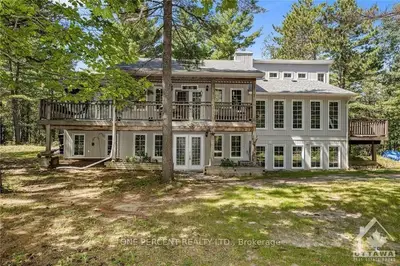 155 KATHLEEN Road, Greater Madawaska, ON K0J 1H0