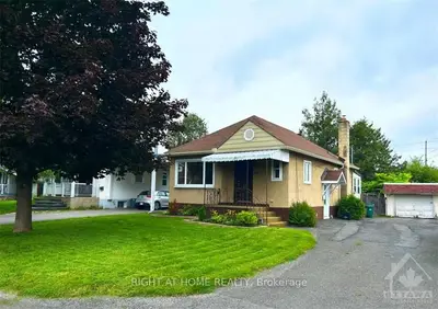 659 DONAT Street, Vanier and Kingsview Park, ON K1K 3L8