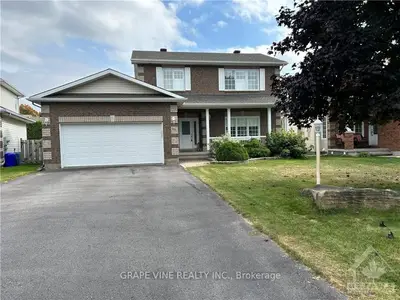 44 CINNABAR Way, Stittsville - Munster - Richmond, ON K2S 1Y6