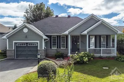 6939 MARY ANNE Drive, Greely - Metcalfe - Osgoode - Vernon and Area, ON K4P 0B9