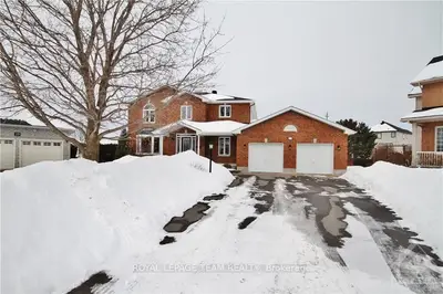 17 KINALEA Crescent, Stittsville - Munster - Richmond, ON K2S 1K9