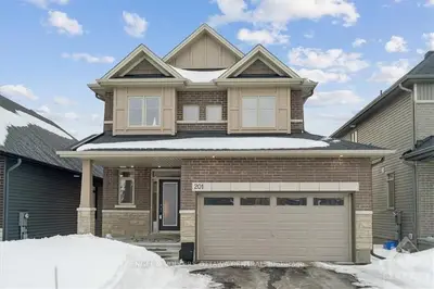 201 JOSHUA Street, Orleans - Convent Glen and Area, ON K1W 0C4