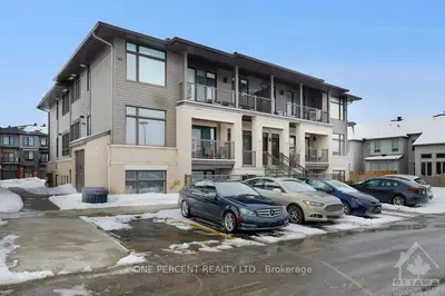 10 JAGUAR F, Kanata, ON K2V 0J3