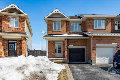 1764 PLAINRIDGE Crescent, Orleans - Cumberland and Area, ON K4A 0L9