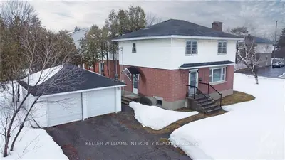 1295 WESMAR Drive, Alta Vista and Area, ON K1H 7S9