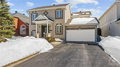 6 HOPETOWN Street, Stittsville - Munster - Richmond, ON K2S 2B3
