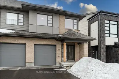 581 BORBRIDGE Avenue, Blossom Park - Airport and Area, ON K4M 0H9