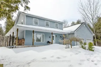 6136 KAYCOURT Drive, Greely - Metcalfe - Osgoode - Vernon and Area, ON K0A 2W0