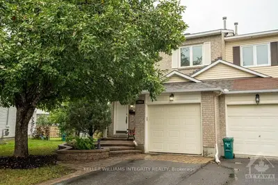 2083 LAUZON Street, Orleans - Cumberland and Area, ON K4A 3K9