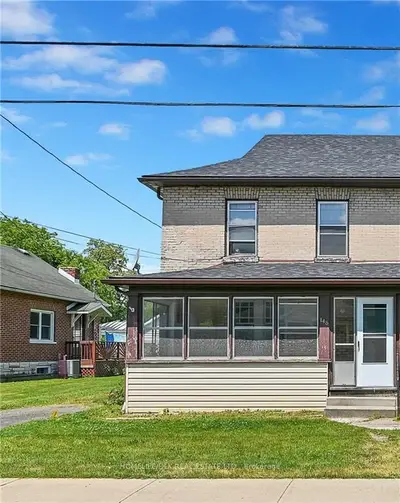 148 PARK Street W, Prescott, ON K0E 1T0