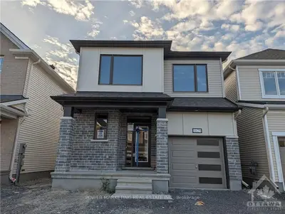 1029 Showman Street, Stittsville - Munster - Richmond, ON K0A 2Z0