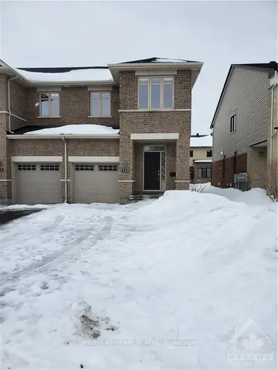 349 COOKS MILL Crescent, Blossom Park - Airport and Area, ON K1V 2N3