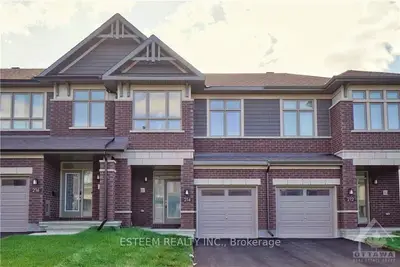 214 TRUMPETER Grove, Blossom Park - Airport and Area, ON K4M 0N8
