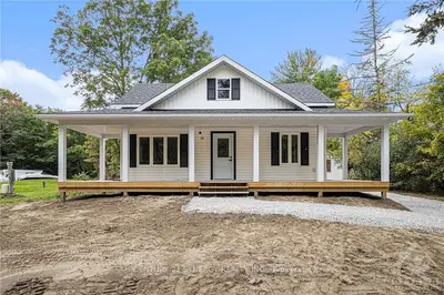 10 NEW Street, Rideau Lakes, ON K0G 1P0