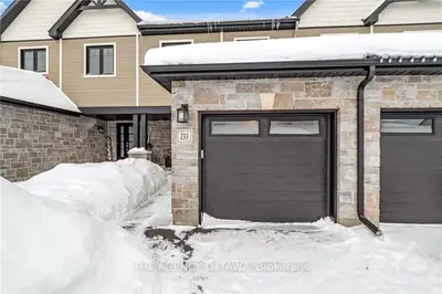 233 DION Avenue, Clarence-Rockland, ON K4K 0M3