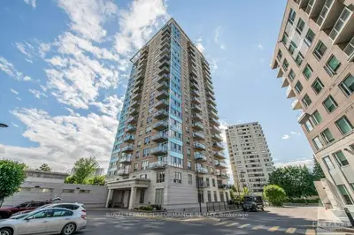 70 LANDRY Street 904, Vanier and Kingsview Park, ON K1L 0A8