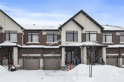 300 JOSHUA Street, Orleans - Convent Glen and Area, ON K1W 0N8