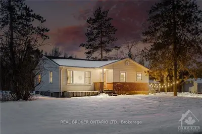 113 CHURCHILL Avenue, Drummond/North Elmsley, ON K7C 4L1