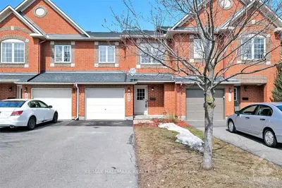 609 AQUAVIEW Drive, Orleans - Cumberland and Area, ON K4A 4W1