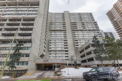 530 LAURIER Avenue W 1905, Ottawa Centre, ON K1R 7T1