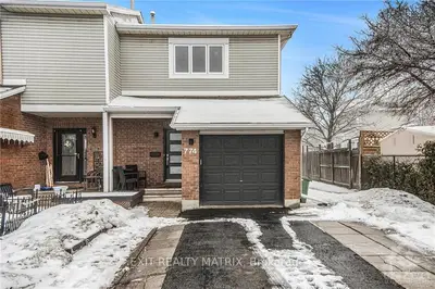 774 HANCOCK Crescent, Orleans - Cumberland and Area, ON K4A 3N1