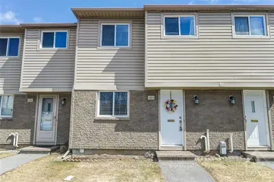 1311 PEREZ Crescent, Cyrville - Carson Grove - Pineview, ON K1J 8T9