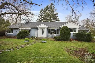 11 MARY Street, North Grenville, ON K0G 1J0